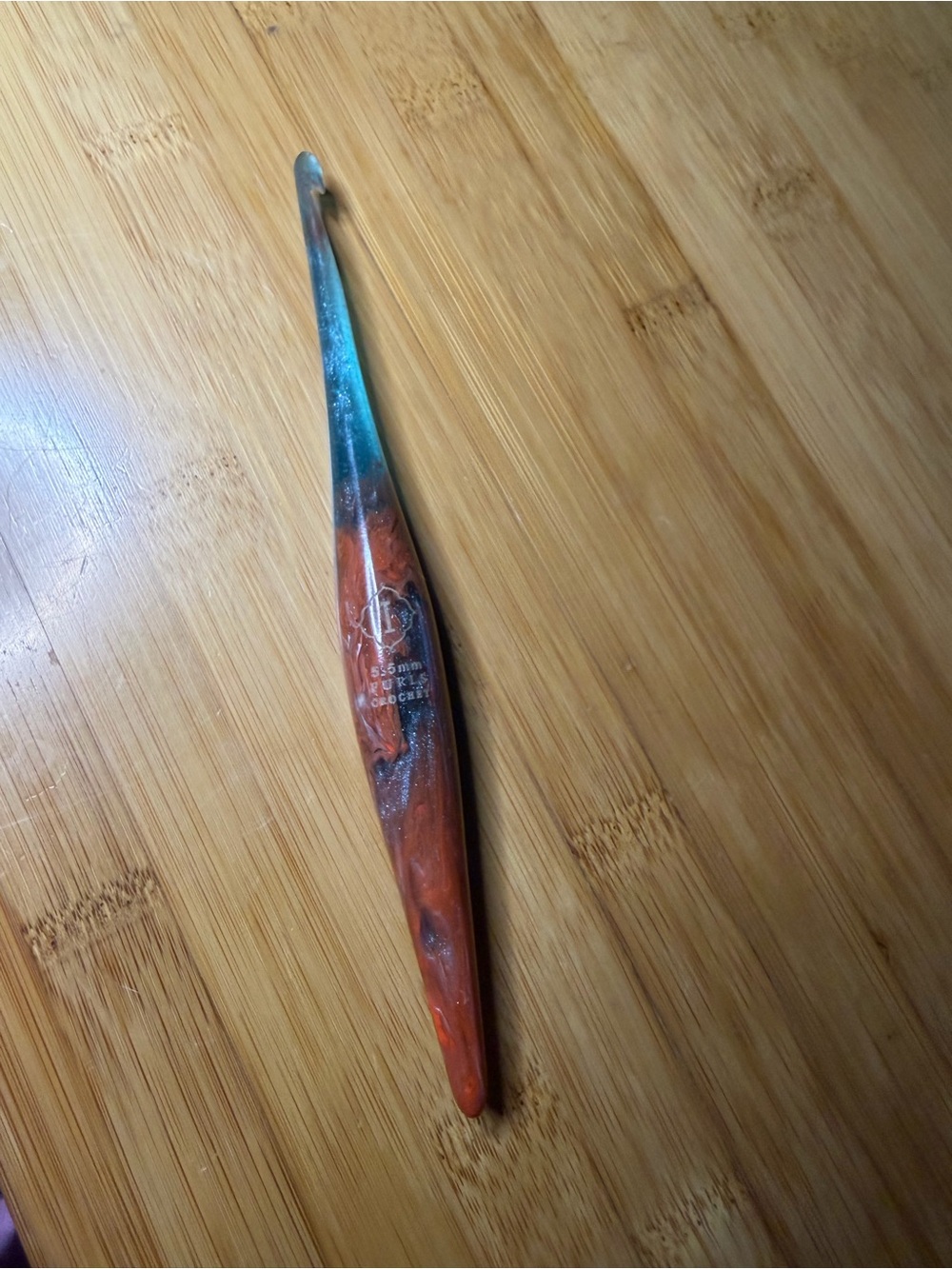 Furls I 5.5mm streamline crochet hook